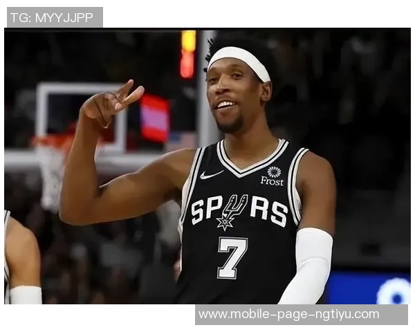 夏普谈休赛期训练重点聚焦提升三分球稳定性保持身体状态不变